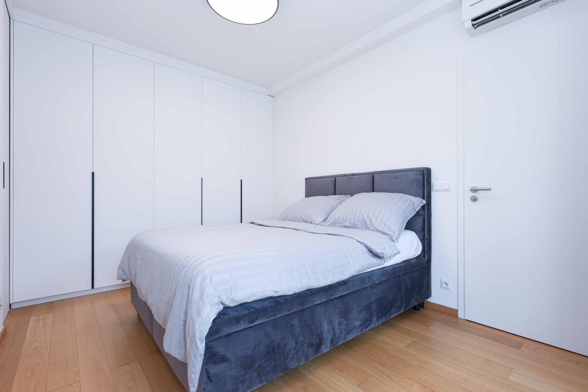 Downtown Luxe Retreat- Konventna Apartment Bratislava Bagian luar foto